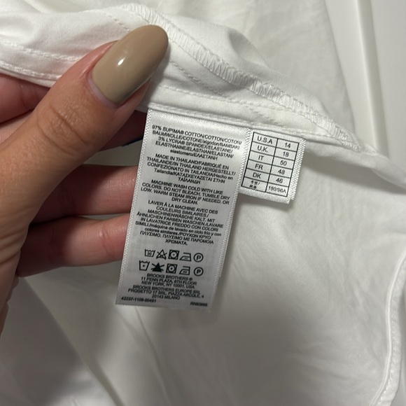EUC Brooks Brother Traditional White Button Down Women’s - Picture 4 of 5
